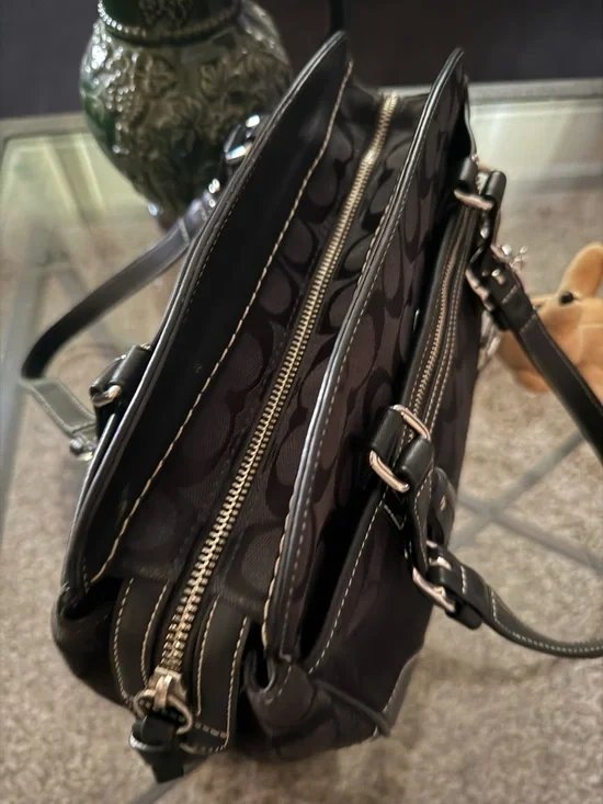 Coach Black Signature Satchel (or Boston Bag - Picture 4 of 12